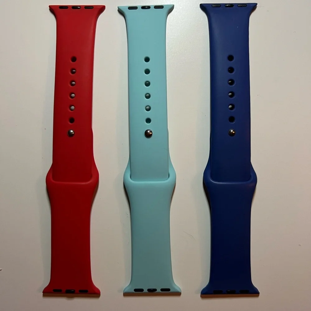 Apple Watch Accessories Bundle - Picture 8 of 9